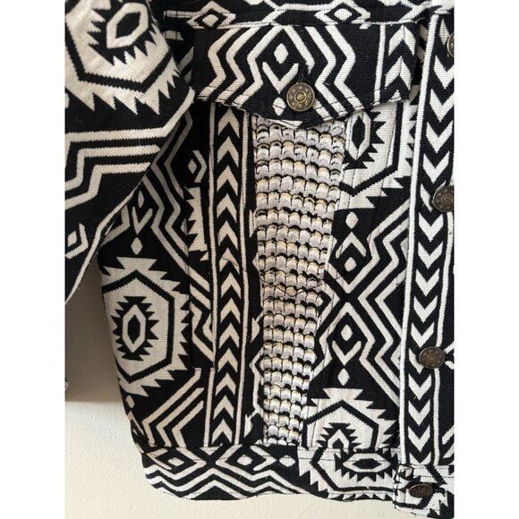 Free People New Romantics Size M Native Whisper Jacket Embroidered Bird Tribal - Picture 5 of 9